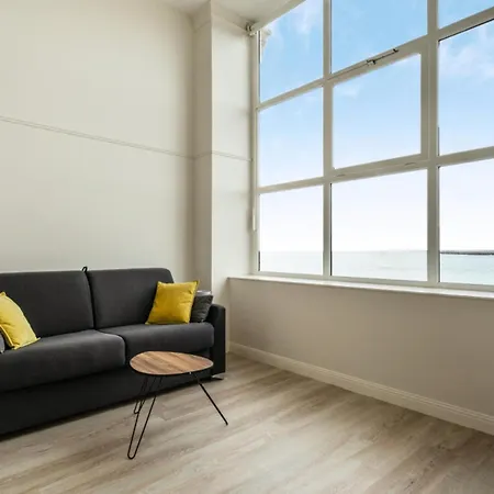 Saint Goustan - Maeva - 2 Pieces 6 Personnes Vue - Prestige - Super Mae-0241 *